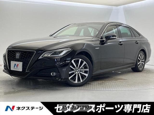 Toyota CROWN HYBRID 2019-03 8731223-0