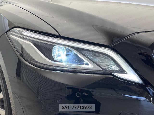 Toyota CROWN HYBRID 2019-03 8731223-13