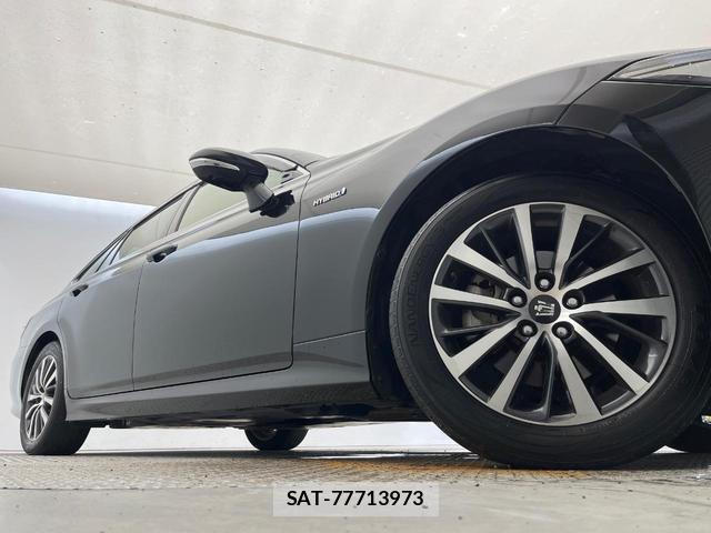 Toyota CROWN HYBRID 2019-03 8731223-14