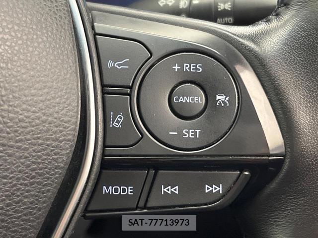 Toyota CROWN HYBRID 2019-03 8731223-8