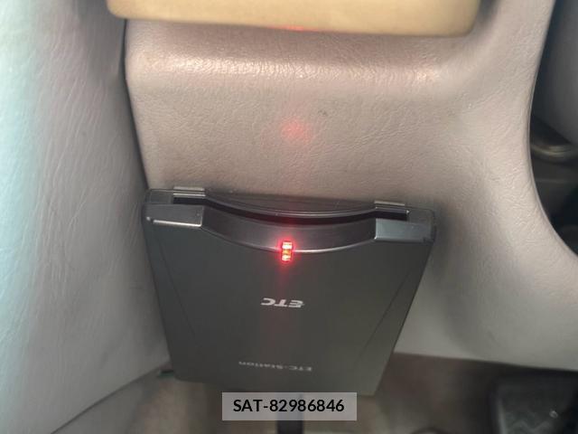 Toyota CROWN MAJESTA 2000-12 8726106-5