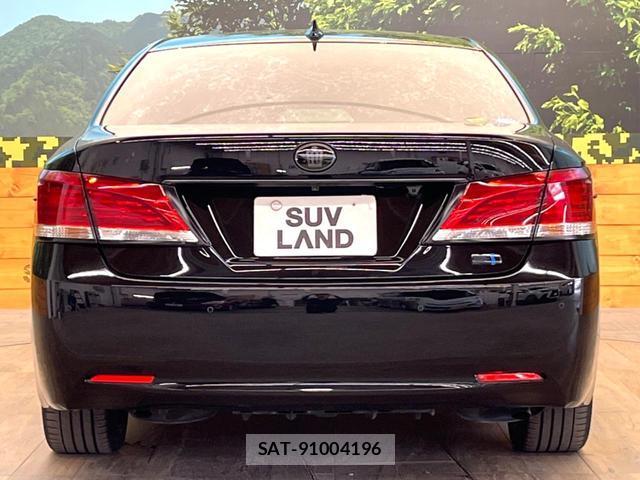 Toyota CROWN MAJESTA 2017-06 8727760-14
