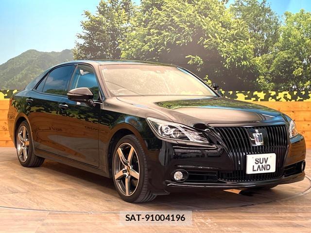 Toyota CROWN MAJESTA 2017-06 8727760-15