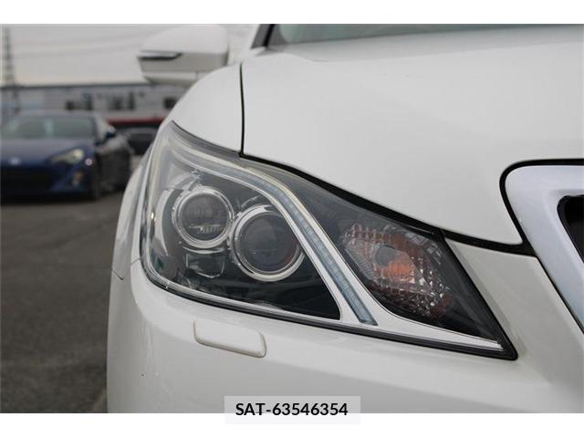 Toyota CROWN MAJESTA 2015-10 8730058-16