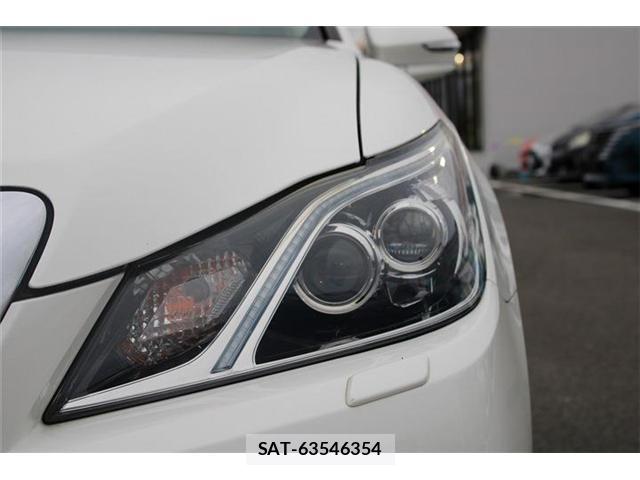 Toyota CROWN MAJESTA 2015-10 8730058-18
