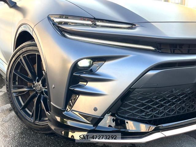 Toyota CROWN 2025-03 8725982-16