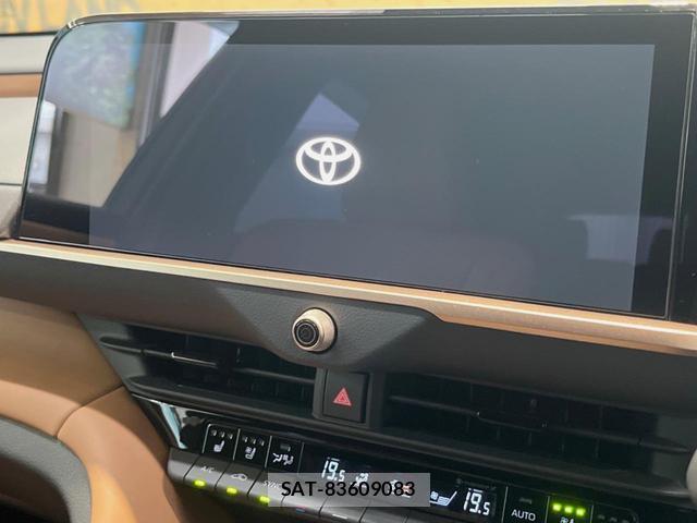 Toyota CROWN 2024-07 8726427-4