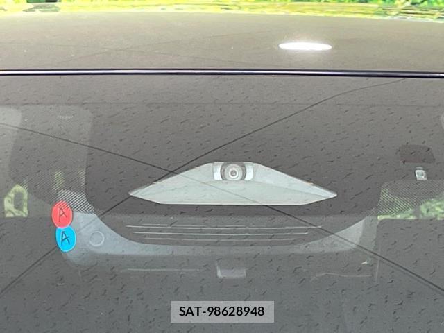 Toyota CROWN 2024-03 8726723-4
