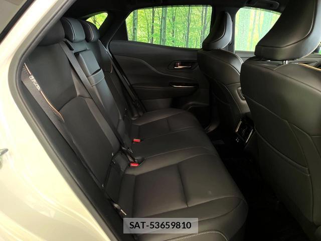 Toyota CROWN 2024-01 8727068-14