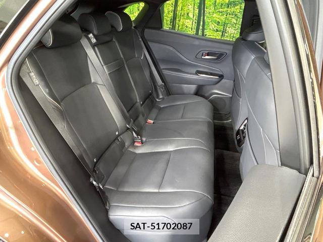Toyota CROWN 2023-10 8728391-8