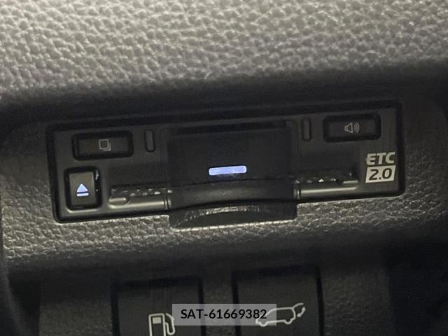 Toyota CROWN 2024-05 8728412-5