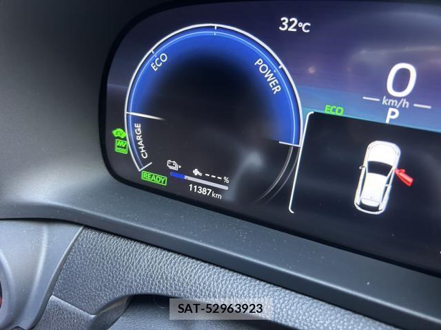 Toyota CROWN 2024-02 8729907-6