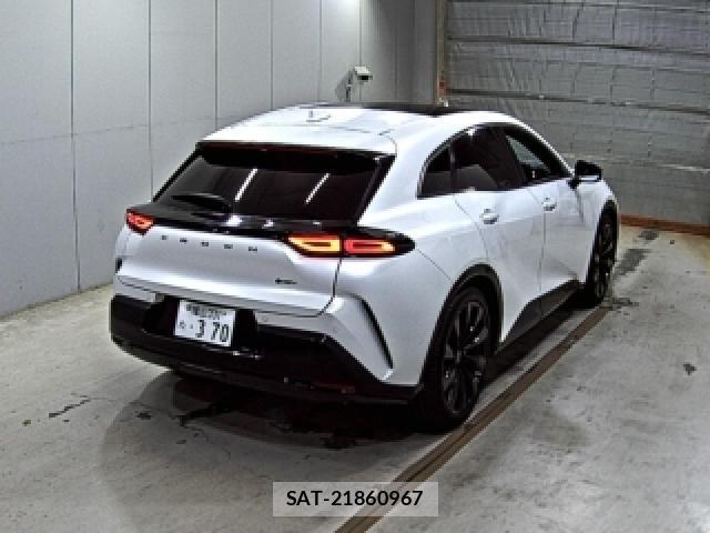 Toyota CROWN 2024-01 8730017-1