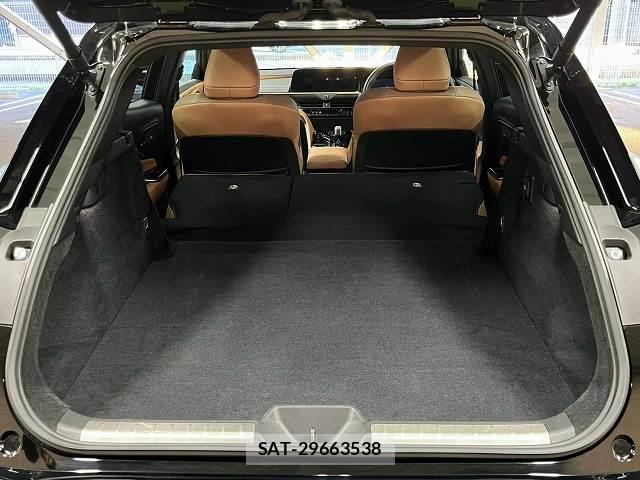 Toyota CROWN 2024-06 8730745-13