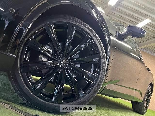 Toyota CROWN 2024-06 8730745-18