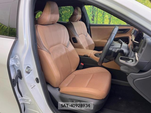 Toyota CROWN 2024-01 8730882-7