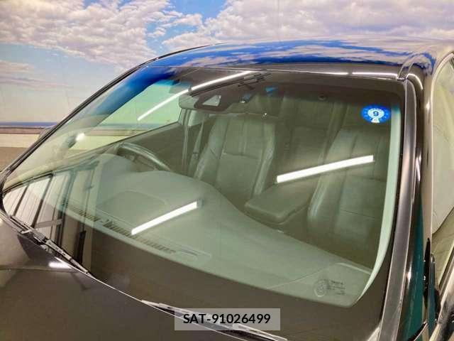 Toyota CROWN 2017-06 8725891-8