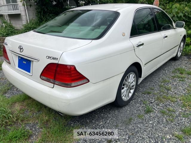 Toyota CROWN 2004-07 8726138-13