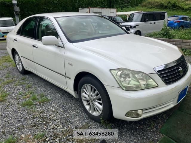 Toyota CROWN 2004-07 8726138-2