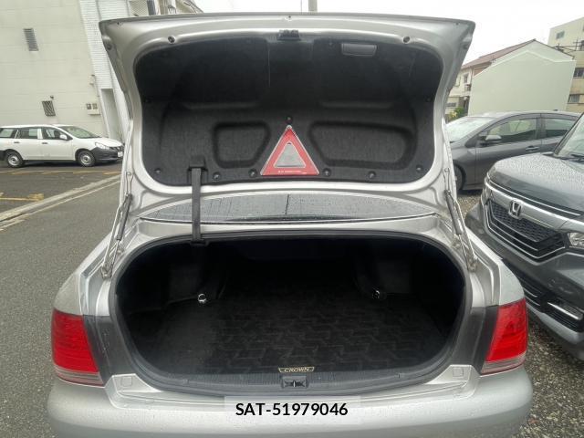 Toyota CROWN 2005-06 8726419-1