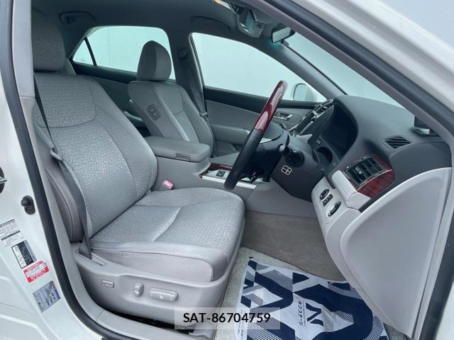 Toyota CROWN 2011-01 8727139-7