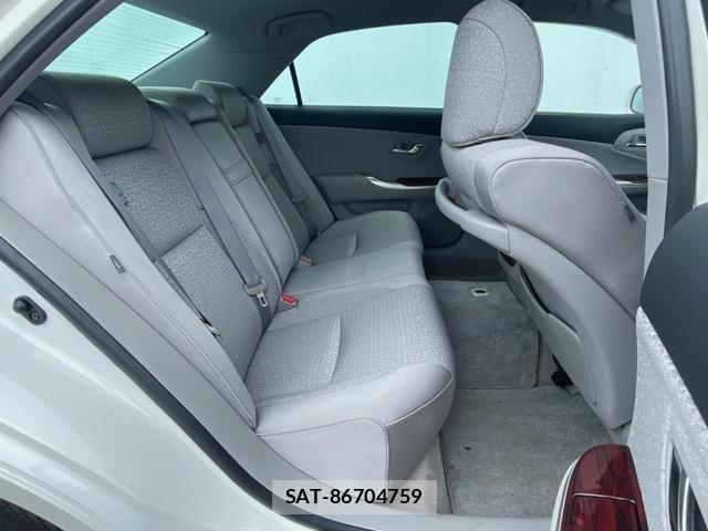 Toyota CROWN 2011-01 8727139-8