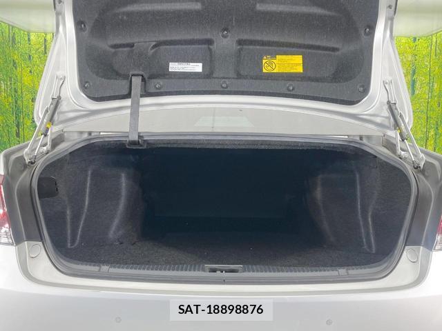 Toyota CROWN 2015-10 8727600-9