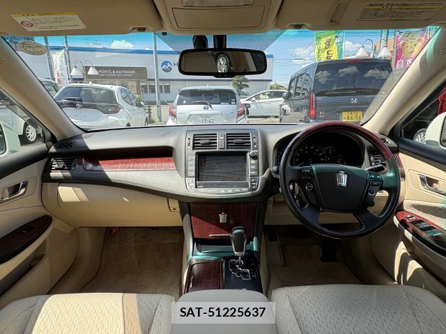 Toyota CROWN 2009-01 8727960-5