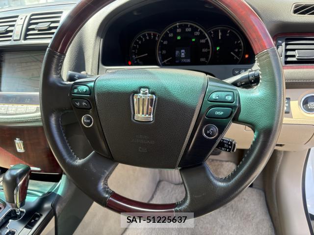 Toyota CROWN 2009-01 8727960-7