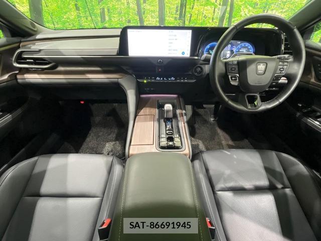 Toyota CROWN 2023-12 8730184-1