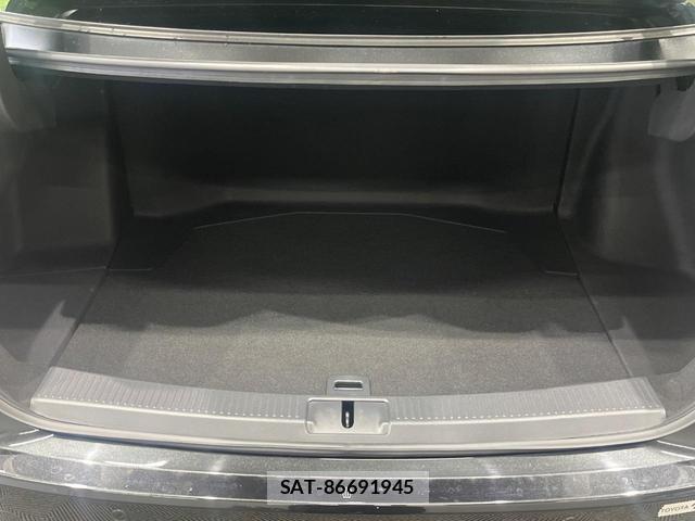 Toyota CROWN 2023-12 8730184-10