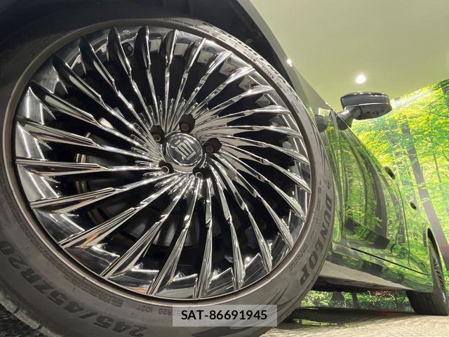 Toyota CROWN 2023-12 8730184-13