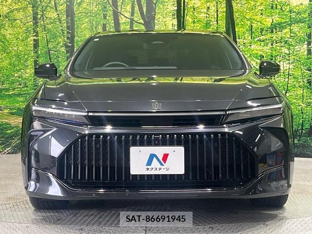 Toyota CROWN 2023-12 8730184-14