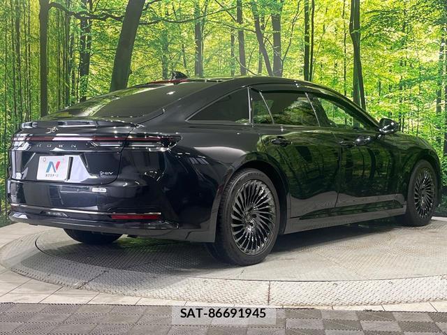 Toyota CROWN 2023-12 8730184-17