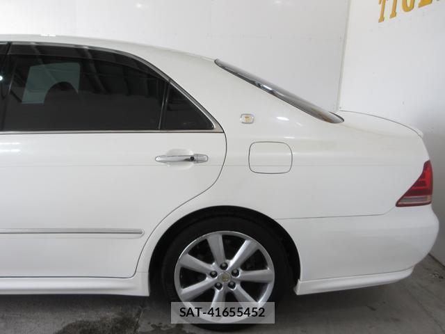Toyota CROWN 2007-11 8730939-5