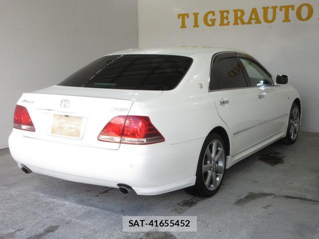 Toyota CROWN 2007-11 8730939-8