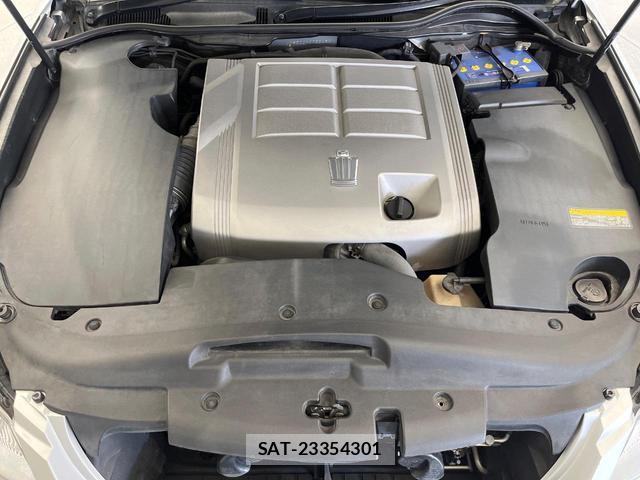 Toyota CROWN 2009-08 8731224-17