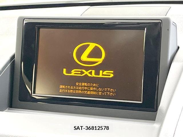 Lexus CT 2011-09 8727048-2