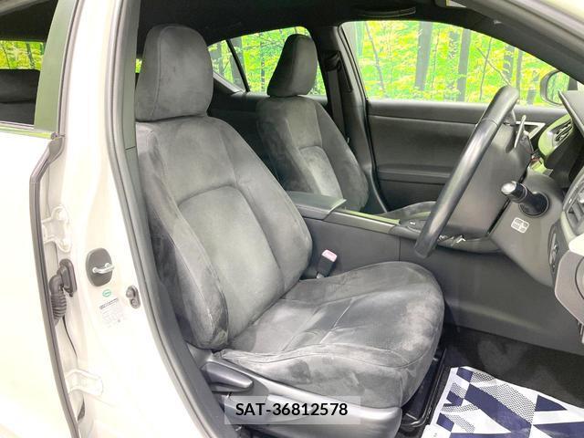 Lexus CT 2011-09 8727048-8