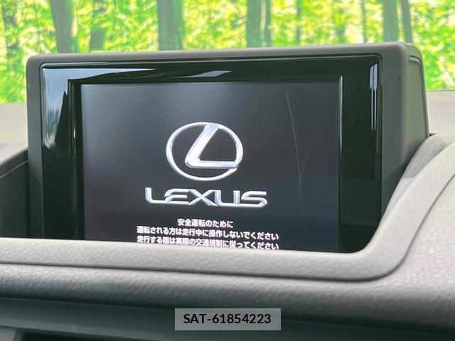 Lexus CT 2015-02 8730682-2