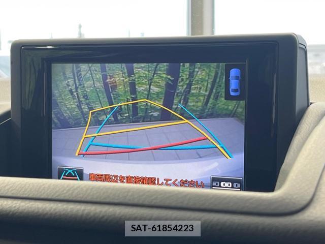Lexus CT 2015-02 8730682-3