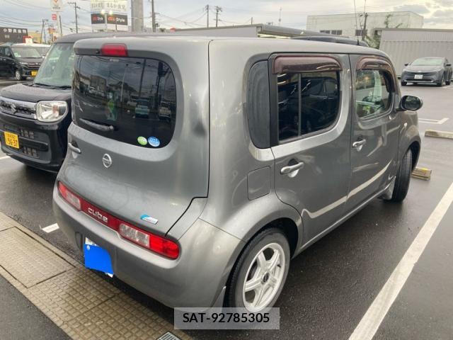 Nissan CUBE 2009-10 8727173-12
