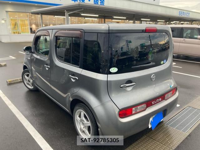 Nissan CUBE 2009-10 8727173-3