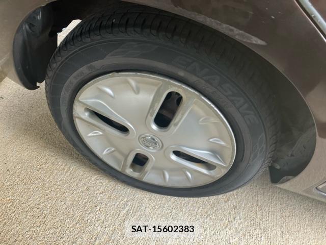 Nissan CUBE 2010-04 8727196-2