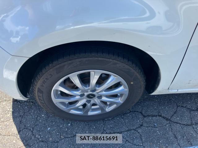 Nissan CUBE 2016-06 8727384-12