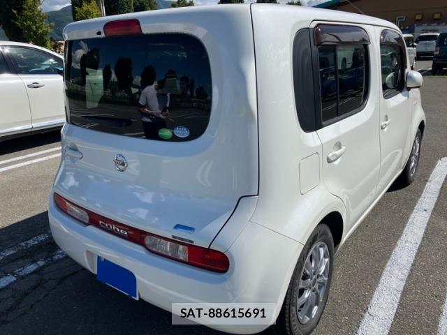 Nissan CUBE 2016-06 8727384-13