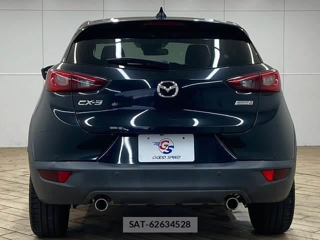 Mazda CX-3 2018-01 8728160-15
