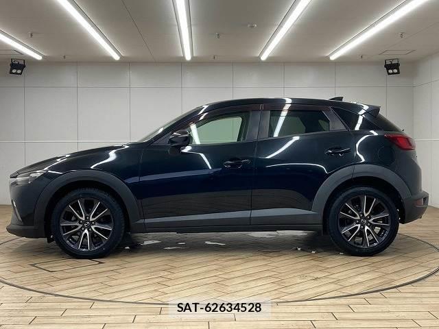 Mazda CX-3 2018-01 8728160-16