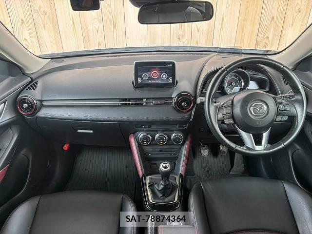 Mazda CX-3 2015-05 8728507-1