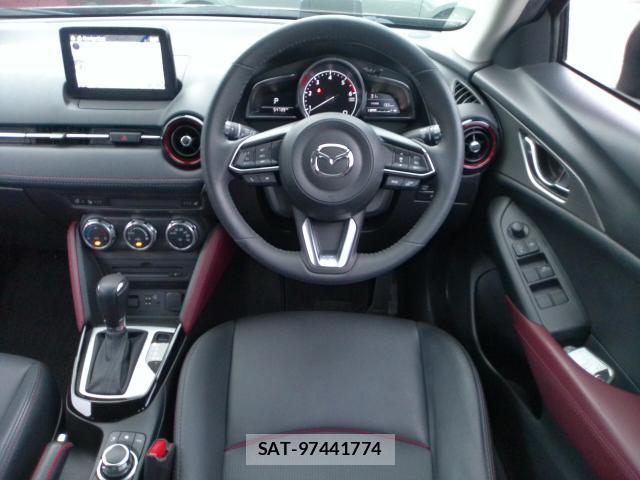 Mazda CX-3 2018-02 8728542-2